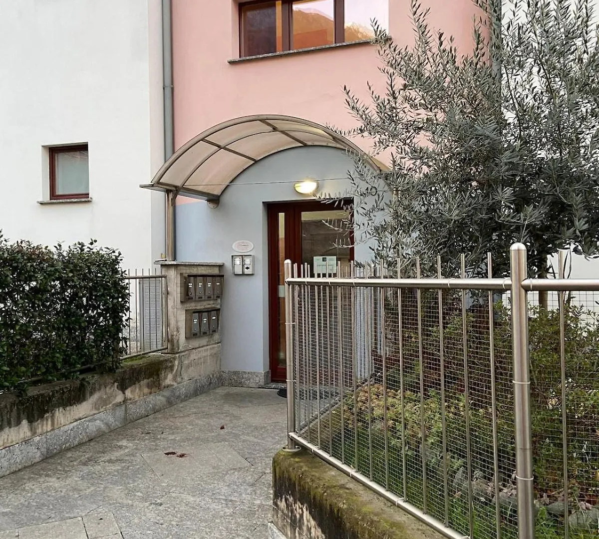 Apartment Ggh Studio For Holiday Or Job Morbegno